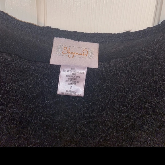 Shyanne dress - Picture 2 of 4